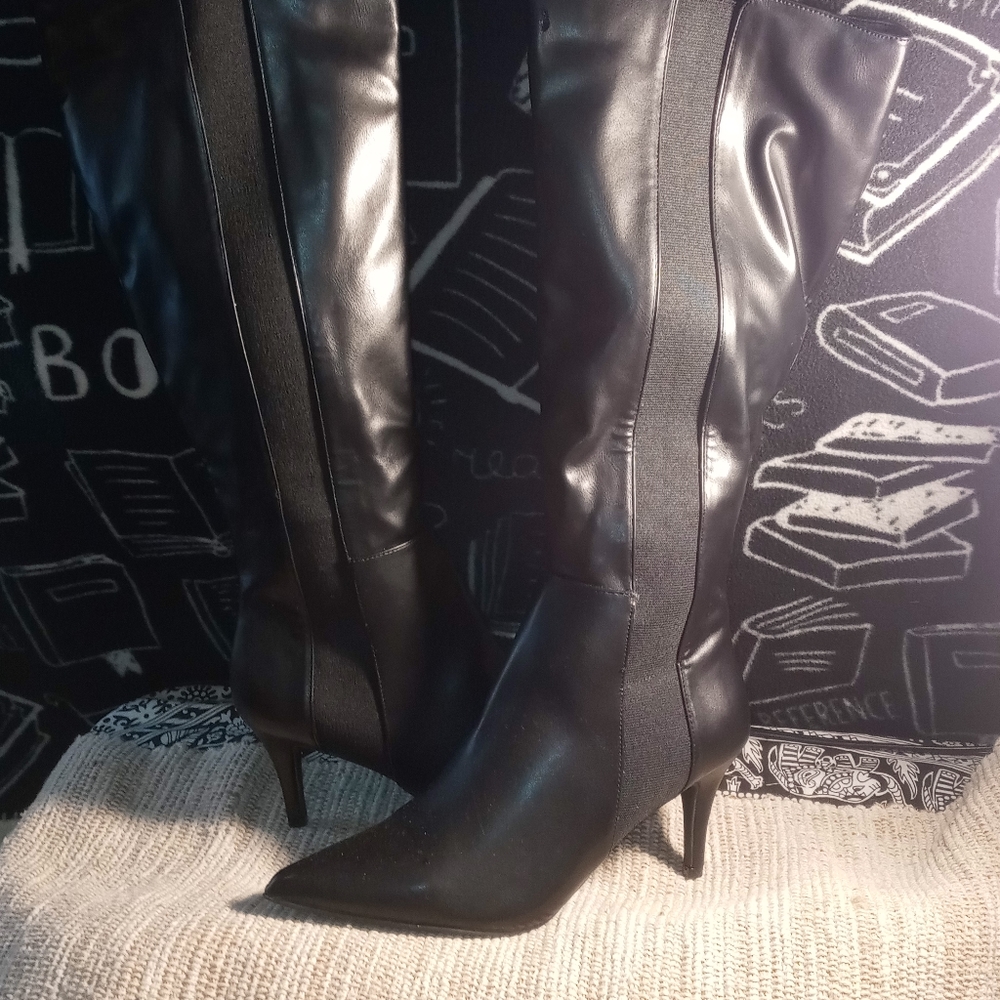 Avon black heeled knee high boots new with box